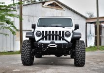 ROAM - JL Front Bumper and Side Armor Steps 001.jpg