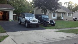 2 jeeps.jpg