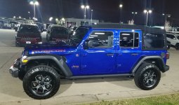 2018JL_Dealer Lot.jpg